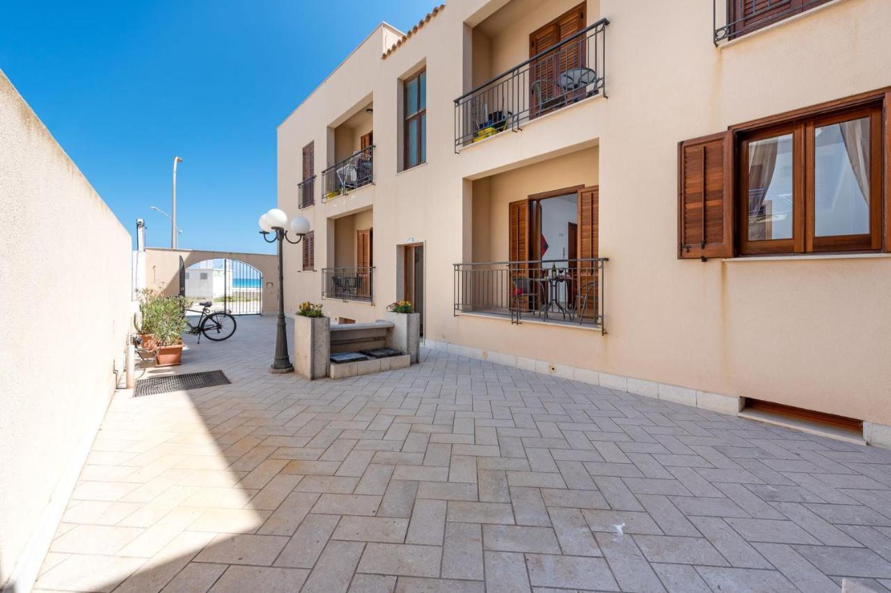 I Tre Golfi Beach Apartments San Vito Lo Capo Exterior foto